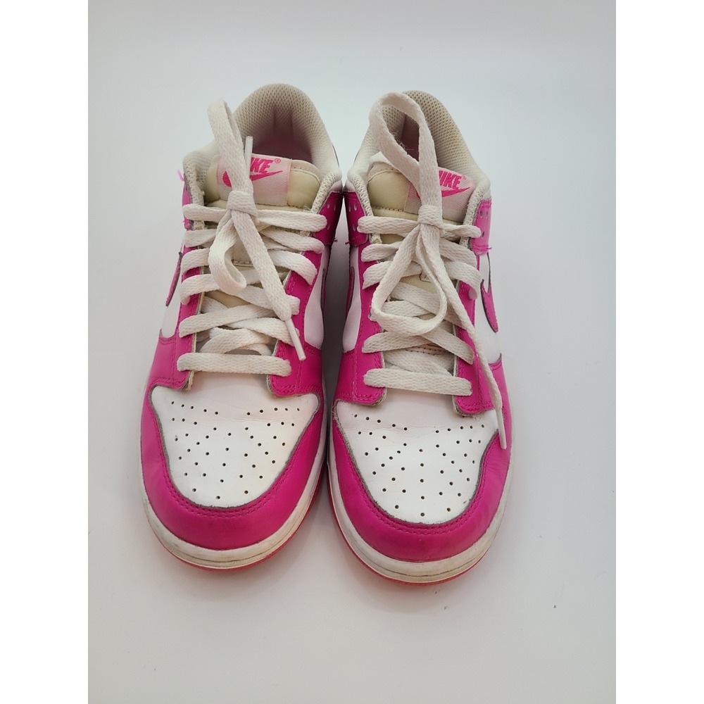 Nike Dunk Low GS Sneakers In The White/Laser Fuchsia Colorway. 7Y Women's 8.5